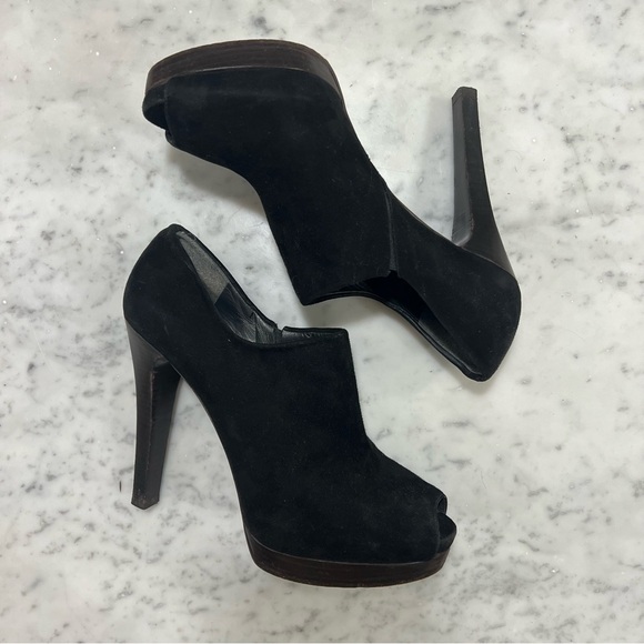 STUART WEITZMAN black suede peep toe bootie heel - Picture 4 of 8